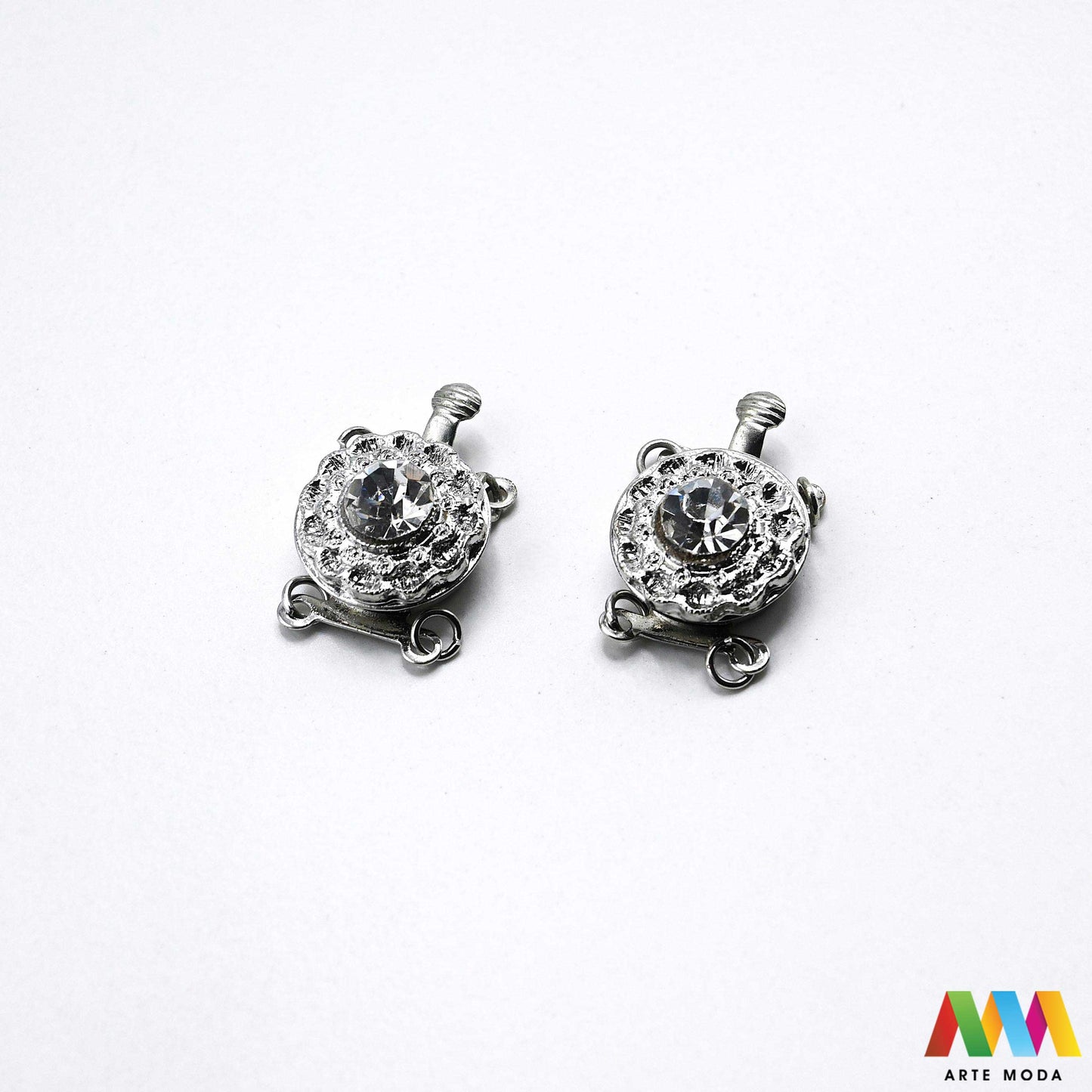 ukrasna kopča starinski nakit togl zatvarač DIY vintage romantični ukrasne kopče motivima OT dekorativni zatvarači metalni pribor statement završeci ogrlica luksuzni zlatne srebrne narukvica ukrasima luksuzne Mornarska detalje kolekcija ukrasnih metalnih kopči motive srca leptira kormila filigrana portreta dekorativni zatvarači pretvaraju svaku ogrlicu unikatni komad nakita vintage šarm mornarsku svježinu tematski zatvarači osigurat uradi sam projekt zapažen stilski besprijekoran arte moda repromaterijal