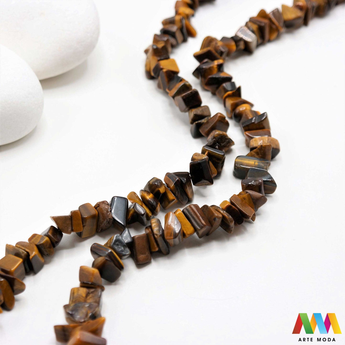 poludragi kamen čips kamenčići nakit diy ručni rad prirodni mineral kristal Tigrovo oko Mali komadići prirodnog kamena različitih boja i tekstura idealni za izradu nakita dekoracija i umjetničkih projekata U našoj ponudi pronaći ćete široki izbor čipsa od popularnih poludragih kamenja poput ahata tirkiza ametista i mnogih drugih