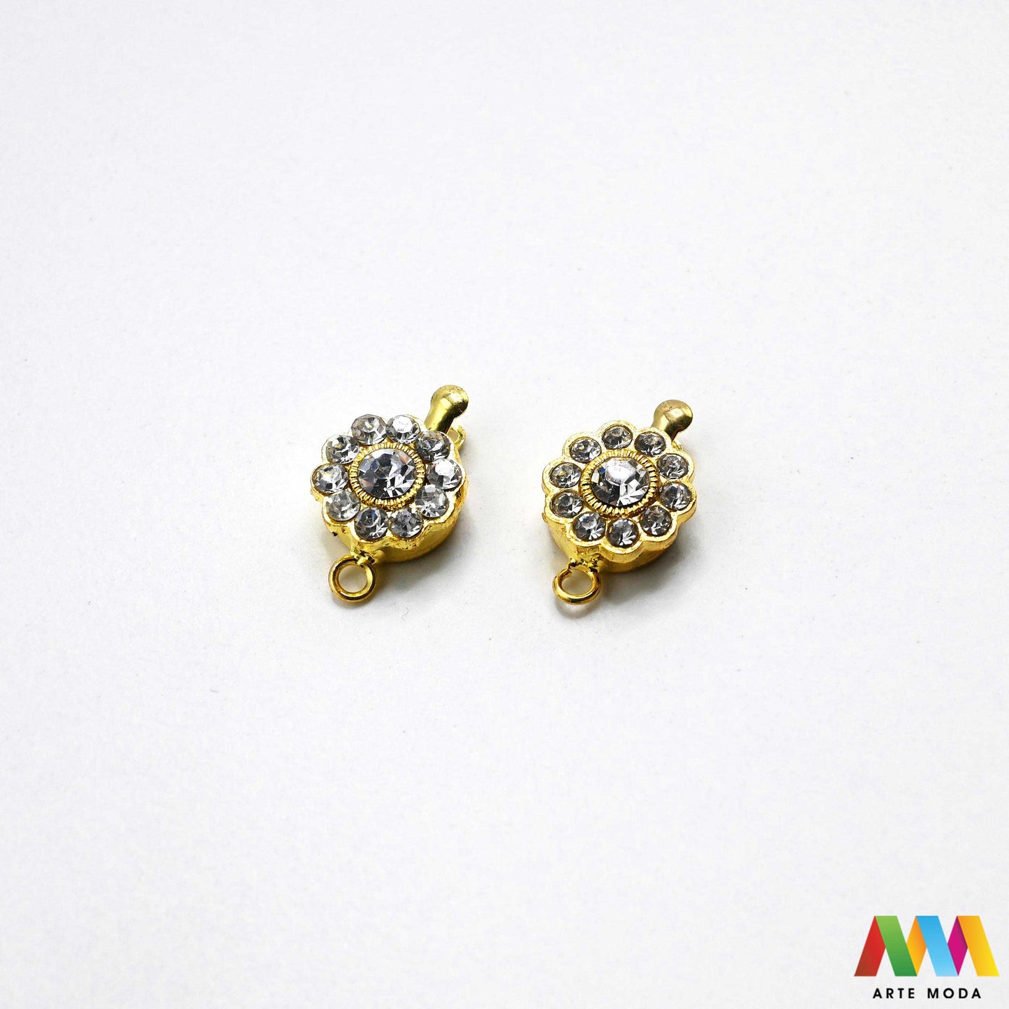 ukrasna kopča starinski nakit togl zatvarač DIY vintage romantični ukrasne kopče motivima OT dekorativni zatvarači metalni pribor statement završeci ogrlica luksuzni zlatne srebrne narukvica ukrasima luksuzne Mornarska detalje kolekcija ukrasnih metalnih kopči motive srca leptira kormila filigrana portreta dekorativni zatvarači pretvaraju svaku ogrlicu unikatni komad nakita vintage šarm mornarsku svježinu tematski zatvarači osigurat uradi sam projekt zapažen stilski besprijekoran arte moda repromaterijal