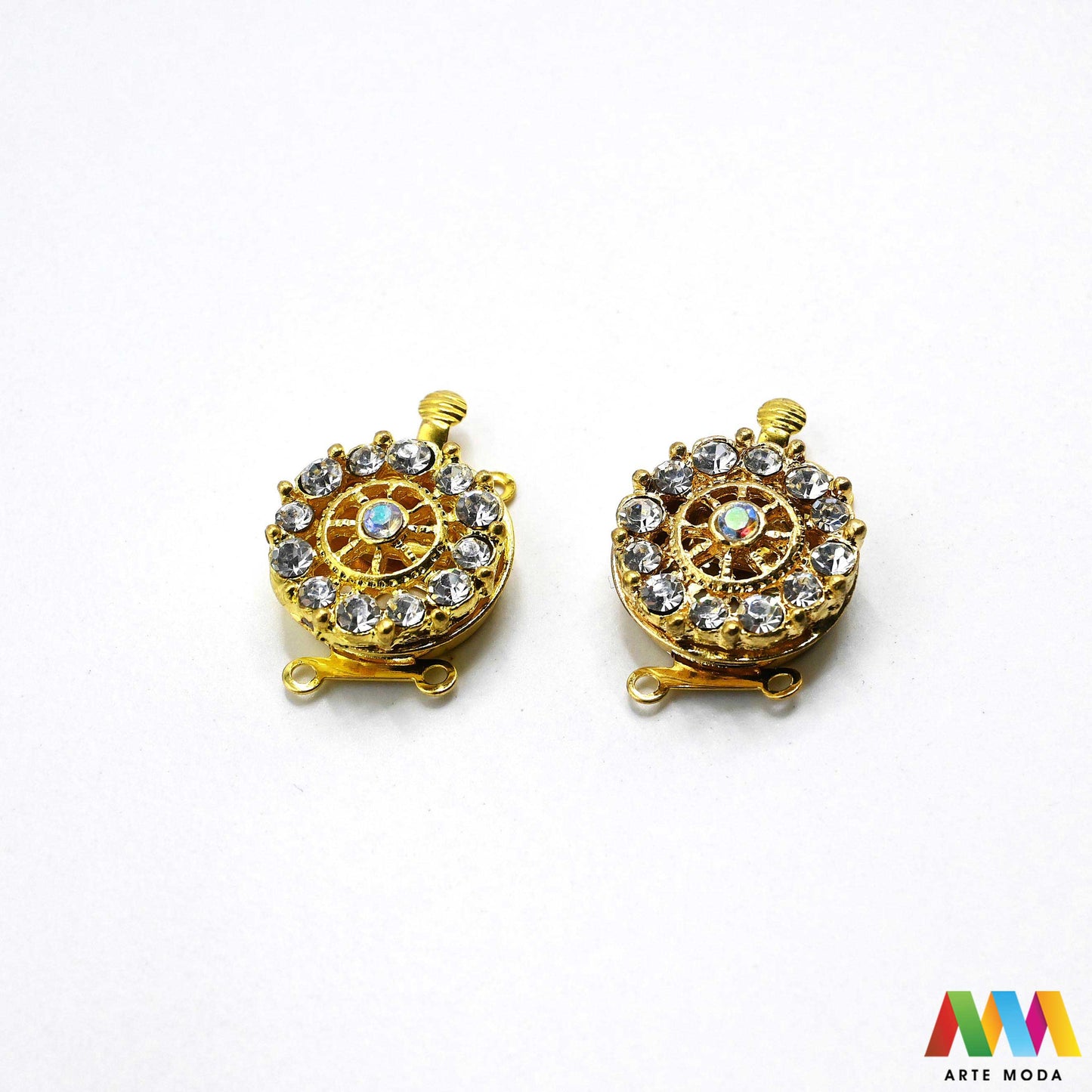 ukrasna kopča starinski nakit togl zatvarač DIY vintage romantični ukrasne kopče motivima OT dekorativni zatvarači metalni pribor statement završeci ogrlica luksuzni zlatne srebrne narukvica ukrasima luksuzne Mornarska detalje kolekcija ukrasnih metalnih kopči motive srca leptira kormila filigrana portreta dekorativni zatvarači pretvaraju svaku ogrlicu unikatni komad nakita vintage šarm mornarsku svježinu tematski zatvarači osigurat uradi sam projekt zapažen stilski besprijekoran arte moda repromaterijal