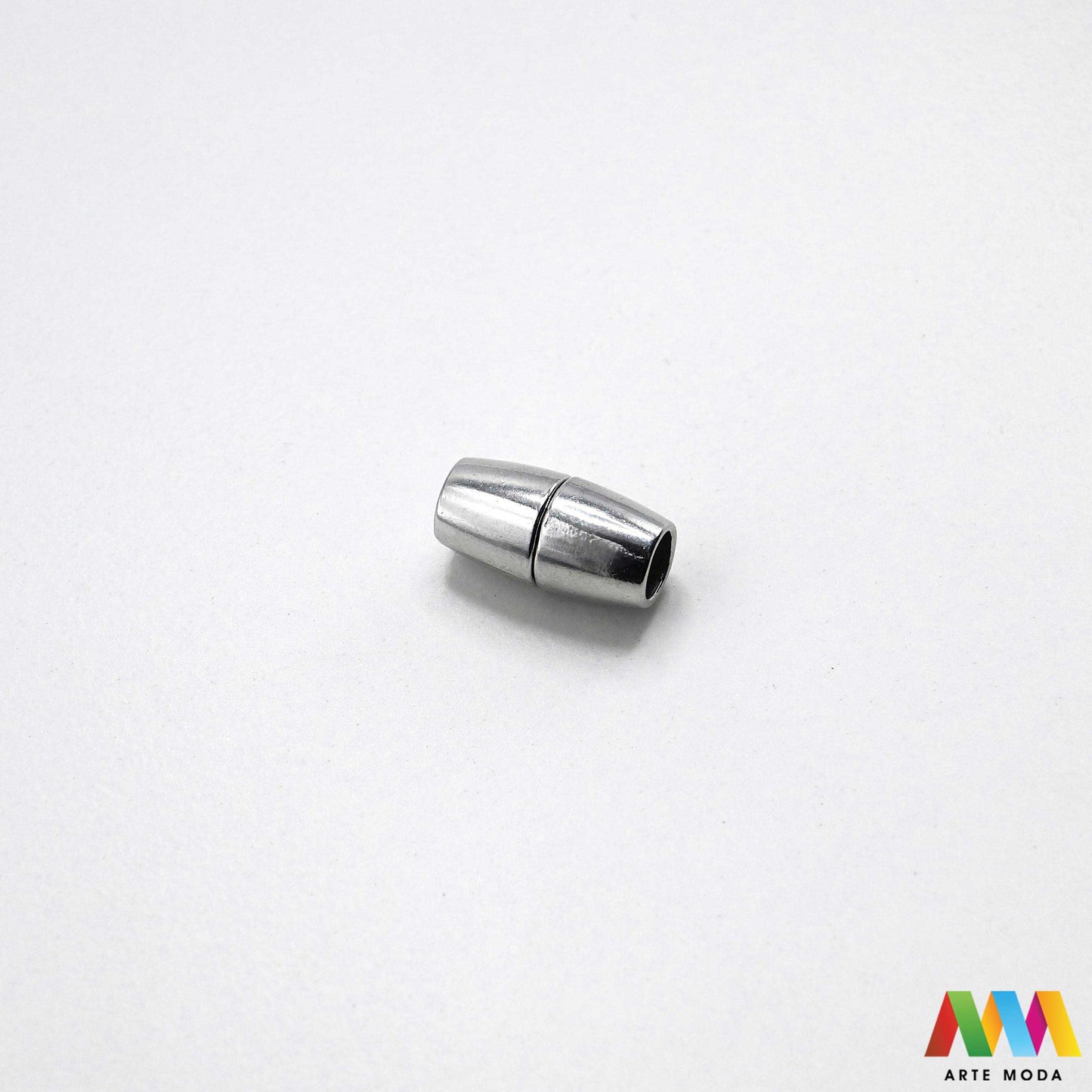 magnetne kopče magnet zatvarači metalne izrada nakita DIY lagano kopčanje metalni pribor narukvice ogrlice brzo zatvaranje magnetne nakit magnetni magneti brze za uradi sam kopča Kopčanje nakita u sekundi Magnetne kopče su najjednostavniji i najbrži zatvarači za narukvice i ogrlice Snažan magnet osigurava sigurno zatvaranje idealno za sve koji traže lako rukovanje Razni oblici i boje savršeni za elegantan i praktičan DIY nakit arte moda repromaterijal