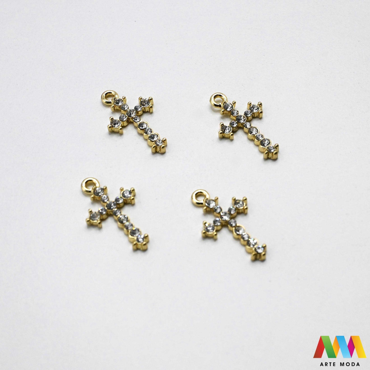 metalni sakralni privjesci krunice jednom rupom vjerski izrada krunica sakralni nakit molitvene narukvice kršćanski medaljice DIY religiozni uradi sam križevi Križ s cirkonima sakralne predmete metalnim privjescima jednu rupu nizanje na lančić konac žicu izradu krunica molitvenih narukvica drugih vjerskih suvenira te brojanica ogrlica dodatak za privjeske za ključeve torbe Izrađeni su od metala jedinstven vjerski predmet poklon Neka vaša vjera inspirira vašu kreativnost arte moda repromaterijal