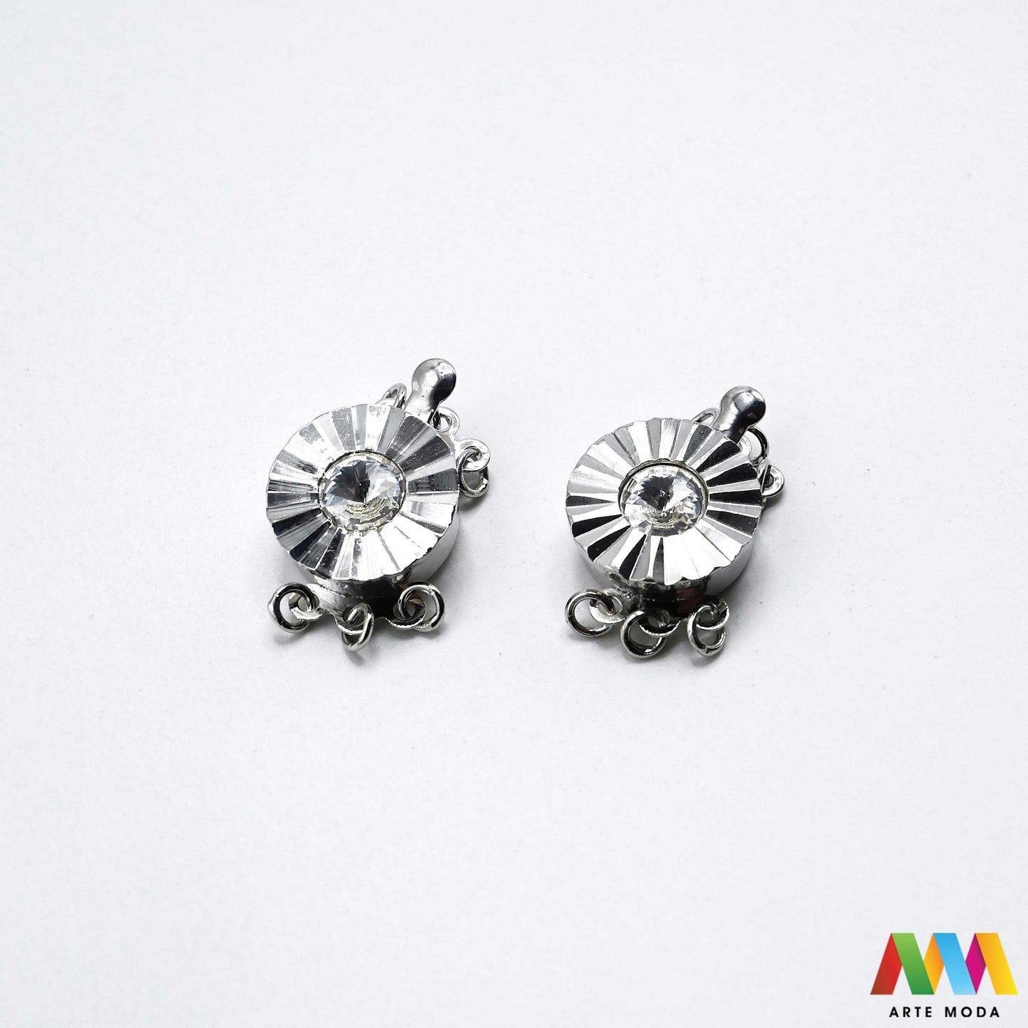 ukrasna kopča starinski nakit togl zatvarač DIY vintage romantični ukrasne kopče motivima OT dekorativni zatvarači metalni pribor statement završeci ogrlica luksuzni zlatne srebrne narukvica ukrasima luksuzne Mornarska detalje kolekcija ukrasnih metalnih kopči motive srca leptira kormila filigrana portreta dekorativni zatvarači pretvaraju svaku ogrlicu unikatni komad nakita vintage šarm mornarsku svježinu tematski zatvarači osigurat uradi sam projekt zapažen stilski besprijekoran arte moda repromaterijal