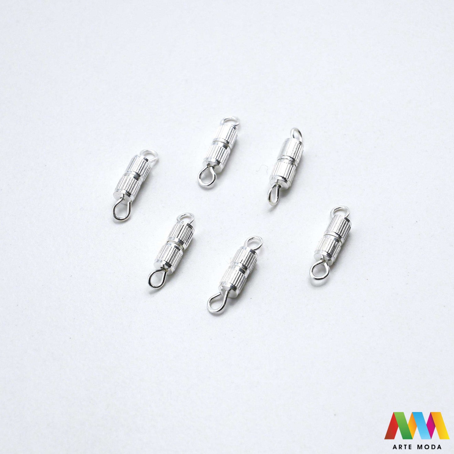 ukrasna kopča starinski nakit togl zatvarač DIY vintage romantični ukrasne kopče motivima OT dekorativni zatvarači metalni pribor statement završeci ogrlica luksuzni zlatne srebrne narukvica ukrasima luksuzne Mornarska detalje kolekcija ukrasnih metalnih kopči motive srca leptira kormila filigrana portreta dekorativni zatvarači pretvaraju svaku ogrlicu unikatni komad nakita vintage šarm mornarsku svježinu tematski zatvarači osigurat uradi sam projekt zapažen stilski besprijekoran arte moda repromaterijal