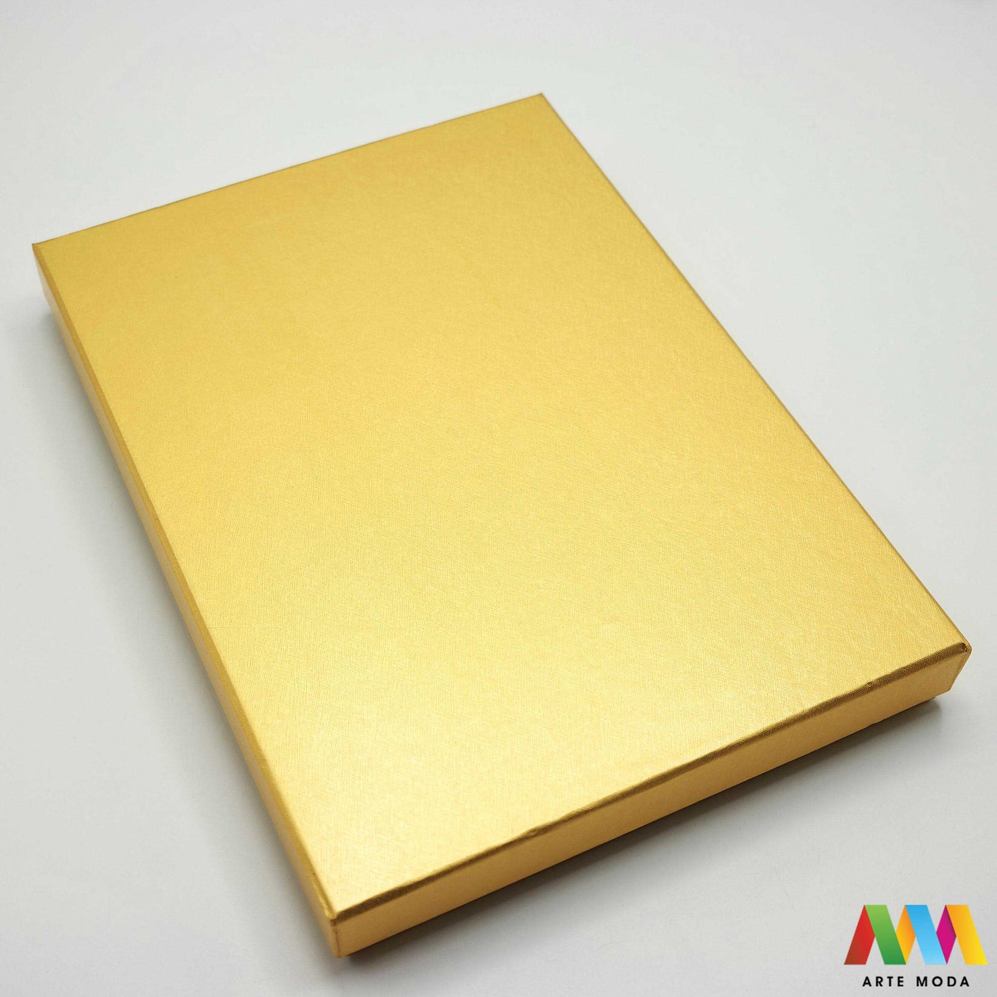 ukrasne kartonske kutije za nakit papir spužva ambalaža ogrlice narukvice nanožnice naušnice prsten kutija ukrasna kutijica kartonska karton ukrasne kartonske kutije za nakit u raznim bojama izrađene od papira i spužve koriste se kao ambalaža za ogrlice narukvice nanožnice naušnice i prstenove arte moda