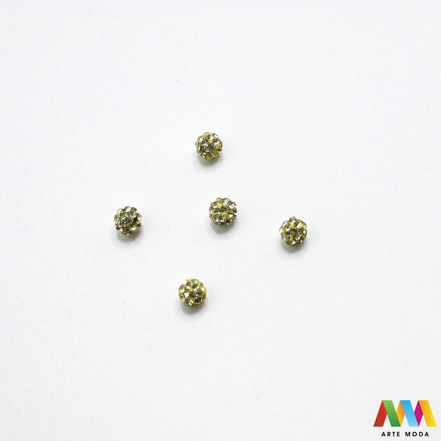 shamballa disco kugle kristalne perle sjajne kuglice cirkoni glamur nakit izrada narukvica DIY svjetlucavo šarene pave s kristalima za svjetlucave narukvice materijal ogrlice Dodajte dozu glamura svojim kreacijama su prekrivene stotinama sitnih kristala koji pružaju efekt Ove svjetlucave perle su idealne za izradu popularnih elegantnih naušnica i upečatljivih ogrlica Dostupne u širokoj paleti boja naše kristalne kuglice osigurat će da vaš uradi sam nakit bude u centru pažnje arte moda repromaterijal