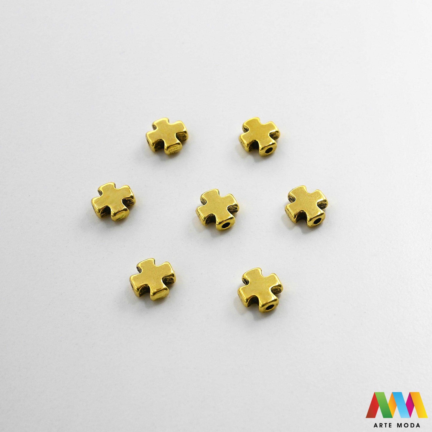 metalni sakralni privjesci krunice jednom rupom vjerski izrada krunica sakralni nakit molitvene narukvice kršćanski medaljice DIY religiozni uradi sam križevi Križ sakralne predmete metalnim privjescima jednu rupu nizanje na lančić konac žicu izradu krunica molitvenih narukvica drugih vjerskih suvenira te brojanica ogrlica dodatak za privjeske za ključeve torbe Izrađeni su od metala jedinstven vjerski predmet poklon Neka vaša vjera inspirira vašu kreativnost arte moda repromaterijal