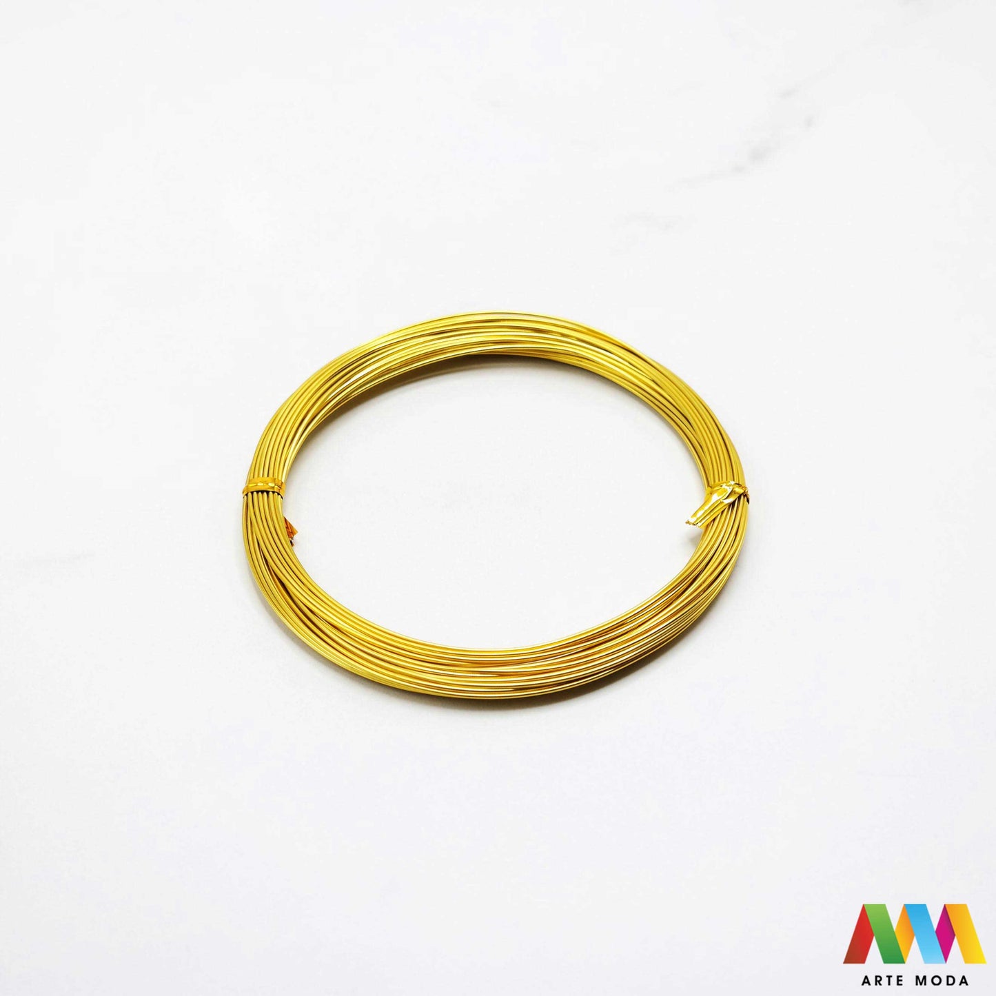 aluminij aluminijske žice aluminijska žica za perle nakit nizanje modeliranje izradu mekana savitljiva anodizirana ručni rad DIY tanka debela skulpture okvira Otkrijte svestranost i lakoću rada s našom kvalitetnom aluminijskom žicom Idealna za nizanje perlica modeliranje oblika i izradu unikatnog nakita Dostupna u različitim debljinama i bojama naša mekana i savitljiva aluminijska žica savršena je za početnike i iskusne majstore u izradi nakita arte moda repromaterijal