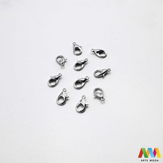 kopče metalne karabiner togl magnet kukice narukvice ogrlice zatvarači nakit DIY metalni pribor spajanje nakita srebrne zlatne karabin magnetne završne kopča narukvica ogrlica Osigurajte svoj nakit Metalne kopče su esencijalne za sigurno završavanje ogrlica i narukvica Birajte između karabin kopči pouzdanost magnetnih kopči lakoća i togl kopči stil Kvalitetni zatvarači u raznim bojama temelj svakog uradi sam nakit projekta arte moda repromaterijal