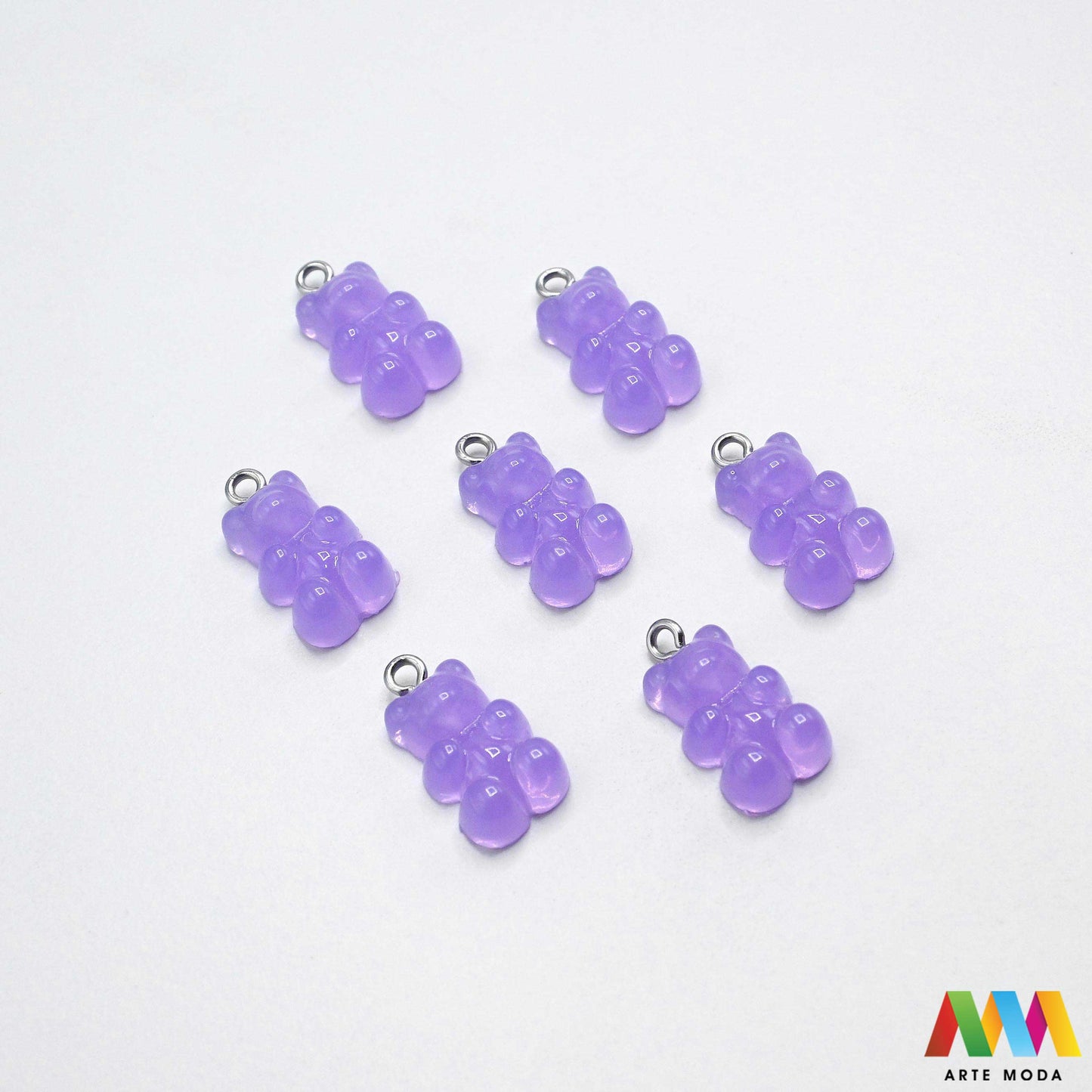 Vijoličen obesek za medvedka z jeklenim kavljem