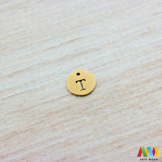 T slovo slova privjesak s jednom rupom privjesak od čelika privjesak čelik repromaterijal čelični ogrlice ogrlica narukvica narukvice nanožnica nehrđajući Slova izrađena od nehrđajućeg čelika 316L koja služe za izradu nakita poput narukvica ili ogrlica najčešće se koriste za nizanje na sajlu gumu flaks i ostale materijale