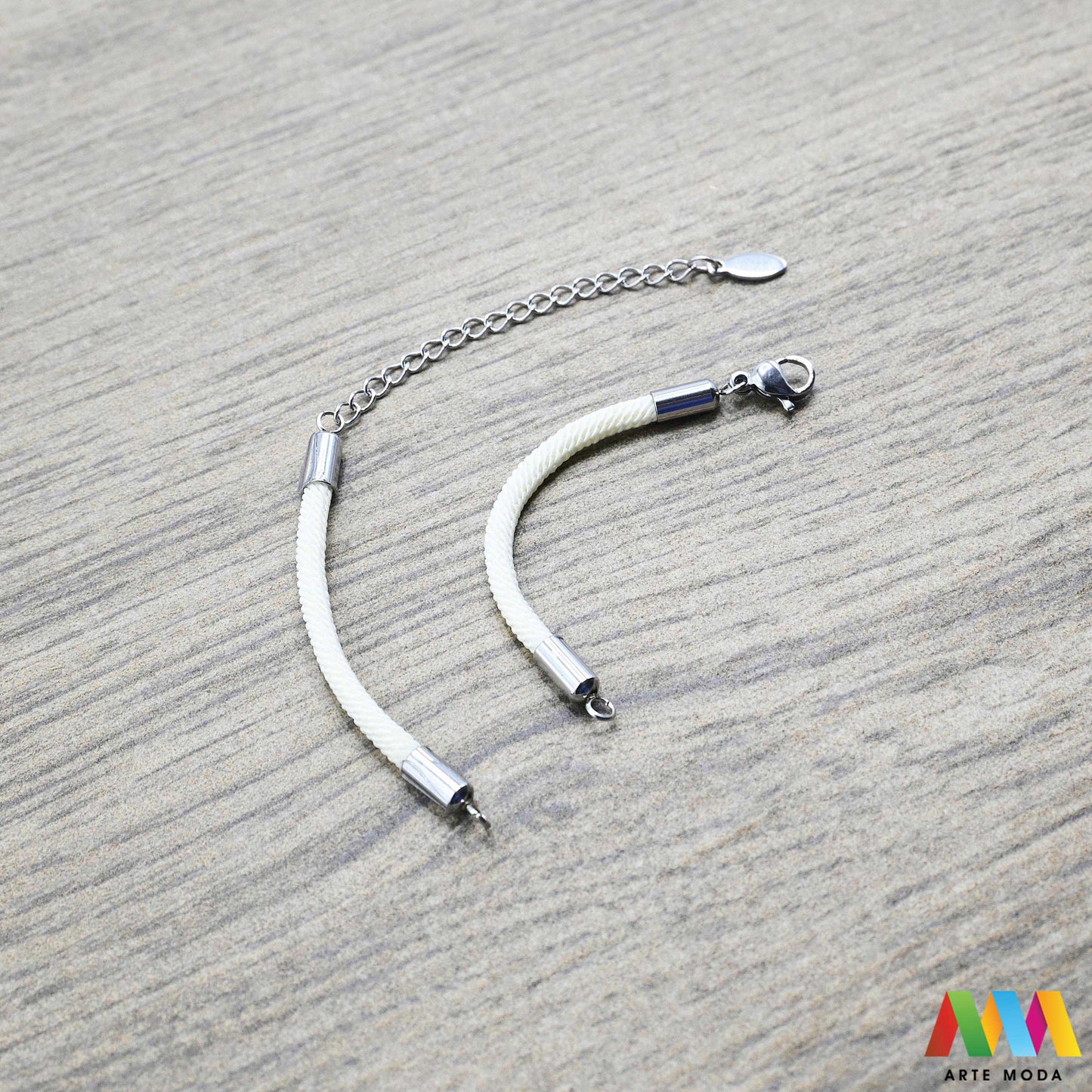 baza za narukvicu podloga osnova DIY izrada narukvice pribor nakit ručni rad personalizirana kopča lanac alkica produžetak čelik metal rayon privjesak baze alkicom gotove dodavanje Stvorite narukvicu u samo jednom koraku ponuda baza za narukvice savršenu osnovu za stvaranje jedinstvenih komada nakita dodati privjeske nanizati perle jednostavno personalizirati narukvicu kod nas ćete pronaći baze od različitih materijala i u raznim stilovima kreirajte nakit koji odražava vašu osobnost arte moda repromaterijal