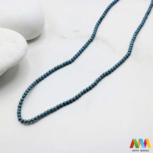 hematit krvavi kamen poludragi mineral metalni sjaj kvarc zrcalo kristal prirodni metalik meditacija zaštita repromaterijal Hematit (ili krvavi kamen) je prirodni mineral smeđe sive ili crne boje karakteriziran prisustvom hladnog metalnog sjaja Vjeruje se da pomaže u jačanju volje samopouzdanja i povezanosti s majkom zemljom Nakit izrađen od njega fascinira svojim tajanstvenim zrcalnim sjajem