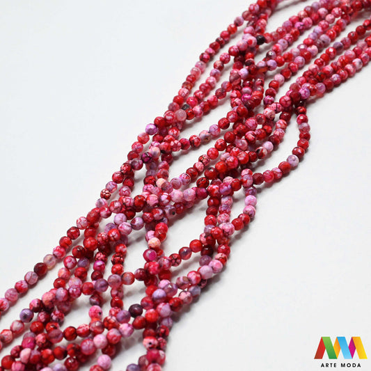 poludragi kamen ahat kristal kalcedon polu dragi poludrago kamenje dragulj mineral kvarc prirodni meditacija čakra zaštita snaga ravnoteža ljekovito perle stabilnost ahata jednog od najraznovrsnijih najljepših poludragih kamenja jedinstvenim trakama slojevima i šarenim uzorcima ahat je kamen stabilnosti uzemljenja i zaštite ahat u različitim oblicima od brušenih perli i glatkih kabošona do sirovih komada savršenih za izradu nakita meditaciju ili kao ukrasni element u vašem prostoru arte moda repromaterijal