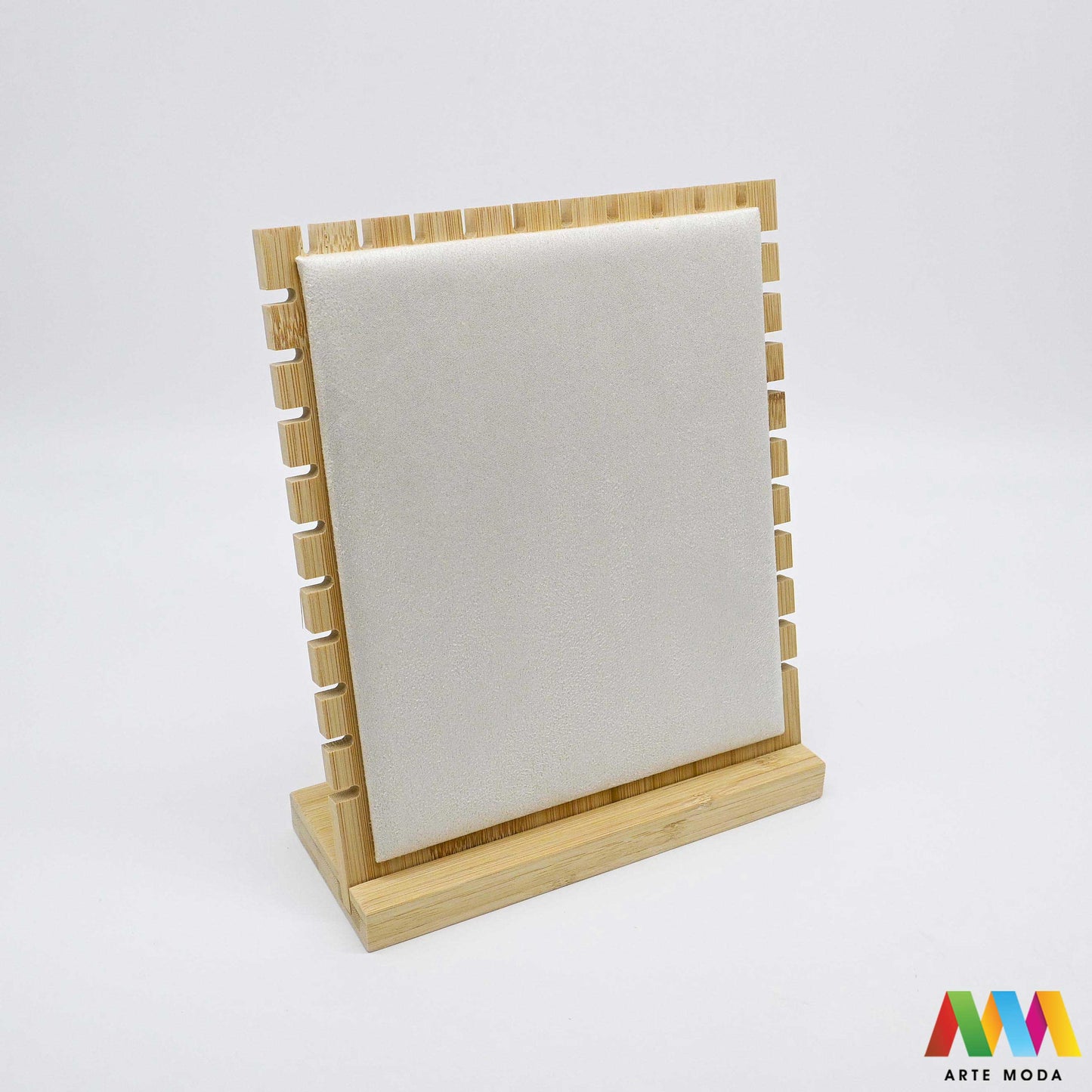 stalci za ogrlice vratovi vrat drveni skaj pamučna špaga plišani organizator držač izlaganje nakita oprema butik prezentacija elegantni luksuzni izložbeni ogrlice na najljepši i najorganiziraniji način uz našu ekskluzivnu kolekciju drvenih stalaka presvučen plišom elegantnim skajem prirodnom pamučnom špagom nudeći savršenu pozadinu koja ističe sjaj svake ogrlice i štiti je od ogrebotina idealnu teksturu i stil za izlaganje u vašem butiku izlogu ili unutar vlastite kolekcije nakita arte moda repromaterijal