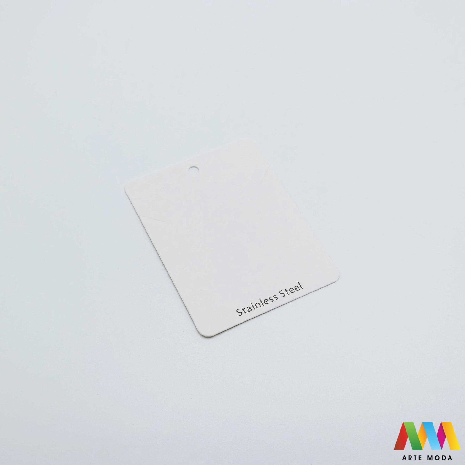 kartoni za izlaganje nakita ambalaža nakit pakiranje DIY ručni rad ogrlice naušnice prstenje nanožnice nanogice karton kartončić papir Idealna ambalaža za zaštitu i prezentaciju vašeg ručno rađenog nakita Nudimo širok izbor ambalaže za nakit koja će vašim kreacijama dati profesionalni izgled Naši kartoni za nakit su izrađeni od kvalitetnih materijala i dizajnirani kako bi zaštitili vaš nakit od oštećenja