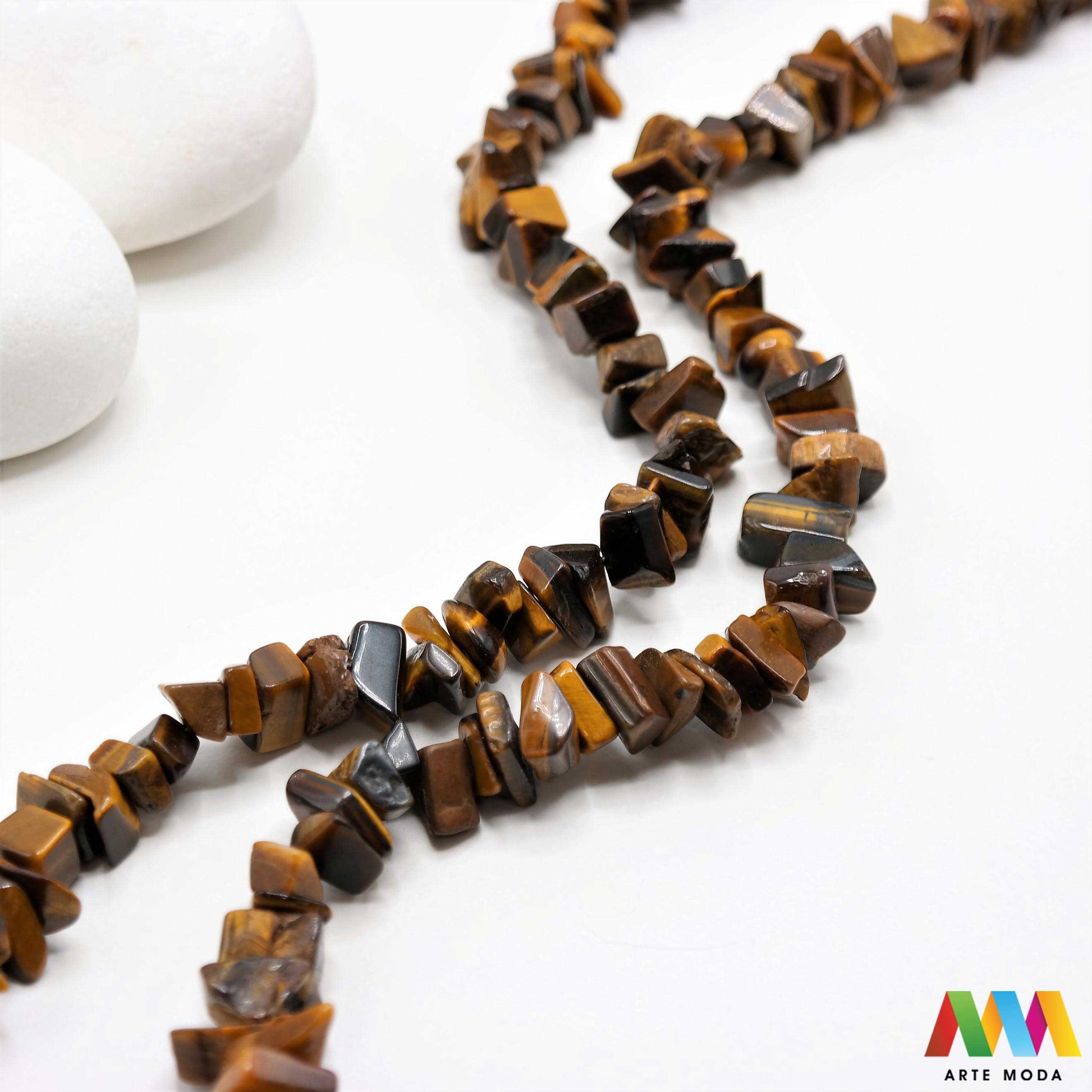 poludragi kamen čips kamenčići nakit diy ručni rad prirodni mineral kristal Tigrovo oko Mali komadići prirodnog kamena različitih boja i tekstura idealni za izradu nakita dekoracija i umjetničkih projekata U našoj ponudi pronaći ćete široki izbor čipsa od popularnih poludragih kamenja poput ahata tirkiza ametista i mnogih drugih