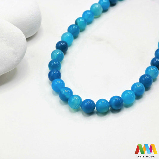 poludragi kamen ahat kristal kalcedon polu dragi poludrago kamenje dragulj mineral kvarc Ahat je jedan od najrasprostranjenijih kristala na planeti Ahat spada u grupu kalcedona izrazito je dekorativan te se od njega izrađuje lijepi nakit i ukrasni predmeti U Hrvatskoj je poznati Lepoglavski Ahat s brda Gaveznica