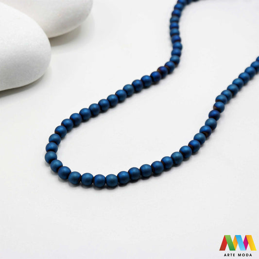 hematit krvavi kamen poludragi mineral metalni sjaj kvarc zrcalo kristal prirodni metalik meditacija zaštita repromaterijal Hematit (ili krvavi kamen) je prirodni mineral smeđe sive ili crne boje karakteriziran prisustvom hladnog metalnog sjaja Vjeruje se da pomaže u jačanju volje samopouzdanja i povezanosti s majkom zemljom Nakit izrađen od njega fascinira svojim tajanstvenim zrcalnim sjajem