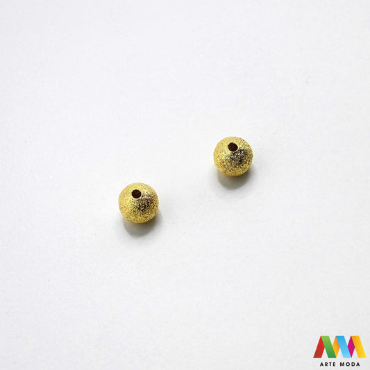 nakit matirane teksturom pijeska hrapave matirano tekstura sjajne hrapavo DIY srebrno pjeskareno zlatno čaroliju teksture Metalne pjeskarene perle pružaju vašem nakitu prepoznatljiv stardust efekt matirane kuglice s hrapavom površinom idealne postizanje luksuznog izgleda vašim uradi sam projektima Savršeno se slažu s biserima kristalima prirodnim kamenom dajući svakoj narukvici ogrlici unikatan karakter Unesite zvjezdani sjaj u svoje kreacije uz naše kvalitetne pjeskarene elemente arte moda repromaterijal