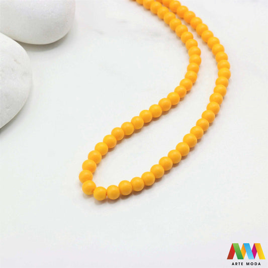 stakleni niz staklo perle zrna zrno staklena perla okrugle okrugla Staklene okrugle perle koje služe za nizanje i izradu nakita poput narukvica i ogrlica te torbica i ostalih modnih dodataka