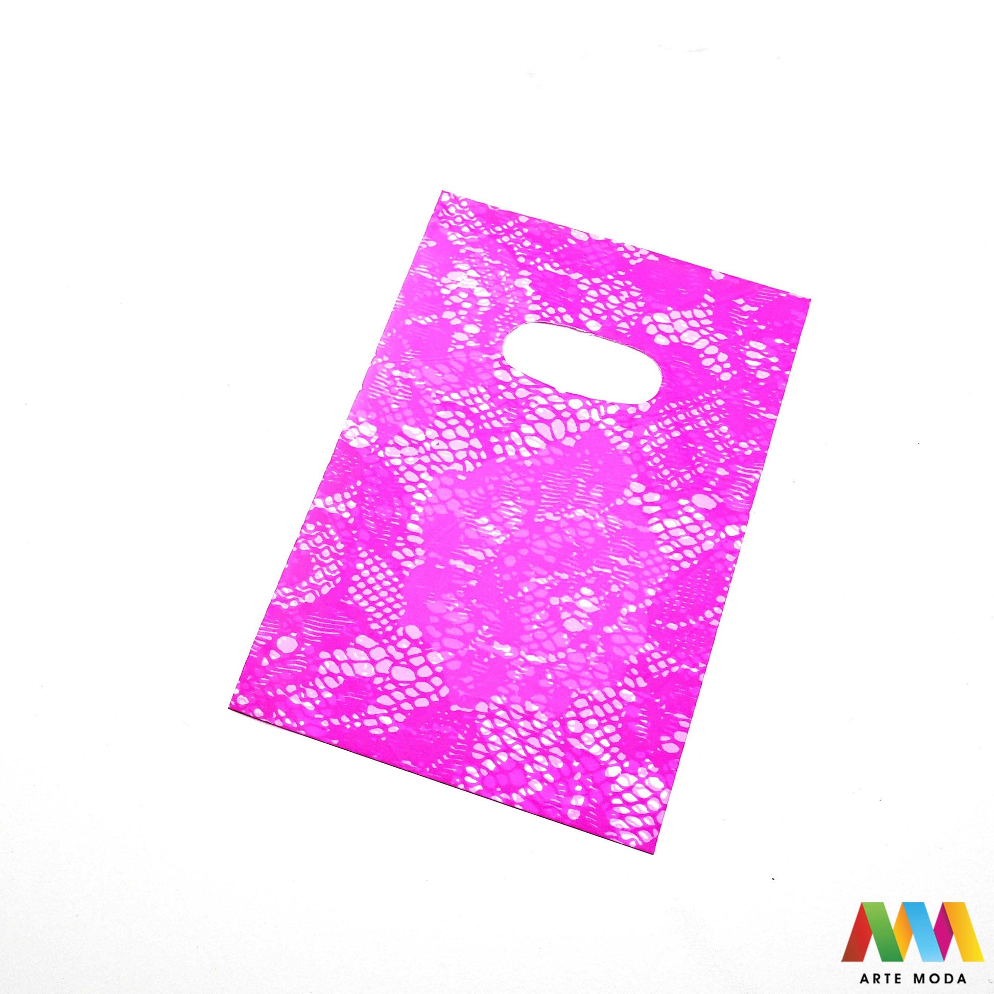 plastične poklon vrećice vrećica ambalaža pakiranje s ručkom poklone male srednje velike pvc pp polietilen Ukrasne poklon vrećice u raznim bojama i veličinama izrađene od plastike prikladne su za pakiranje svih vrsta poklona te se mogu koristi kao ambalaža za nakit poput narukvica ili ogrlica