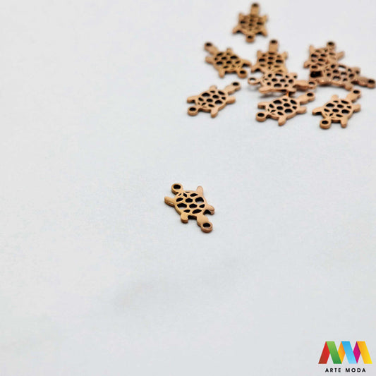 kornjača privjesak s dvije rupe dve od čelika repromaterijal čelični ogrlice ogrlica narukvica narukvice nanožnica nehrđajući Privjesci izrađeni od nehrđajućeg čelika 316L koji služe za izradu nakita poput narukvica ili ogrlica najčešće se koriste za nizanje ili uz pomoć alkice se stavljaju na sajlu gumu flaks i ostale materijale