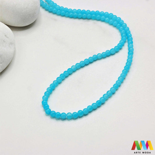 stakleni niz staklo perle zrna zrno staklena perla okrugle okrugla Staklene okrugle perle koje služe za nizanje i izradu nakita poput narukvica i ogrlica te torbica i ostalih modnih dodataka