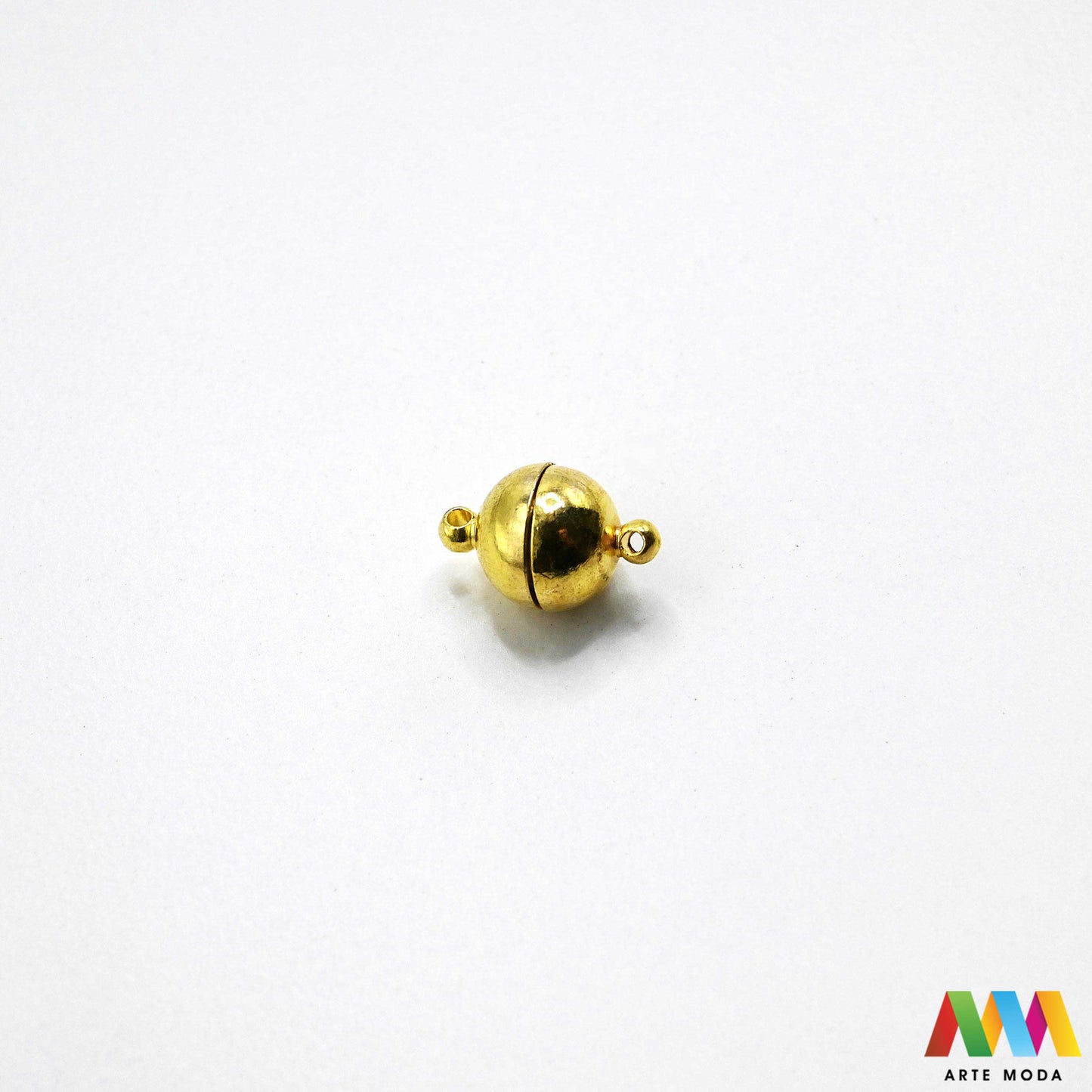 magnetne kopče magnet zatvarači metalne izrada nakita DIY lagano kopčanje metalni pribor narukvice ogrlice brzo zatvaranje magnetne nakit magnetni magneti brze za uradi sam kopča Kopčanje nakita u sekundi Magnetne kopče su najjednostavniji i najbrži zatvarači za narukvice i ogrlice Snažan magnet osigurava sigurno zatvaranje idealno za sve koji traže lako rukovanje Razni oblici i boje savršeni za elegantan i praktičan DIY nakit arte moda repromaterijal