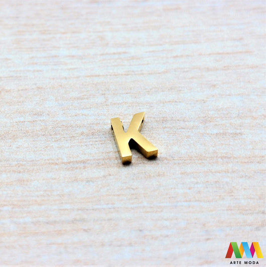 A slovo slova privjesak s jednom rupom privjesak od čelika privjesak čelik repromaterijal čelični ogrlice ogrlica narukvica narukvice nanožnica nehrđajući slova izrađena od nehrđajućeg čelika 316L koja služe za izradu nakita poput narukvica ili ogrlica najčešće se koriste za nizanje na sajlu, gumu, flaks i ostale materijale