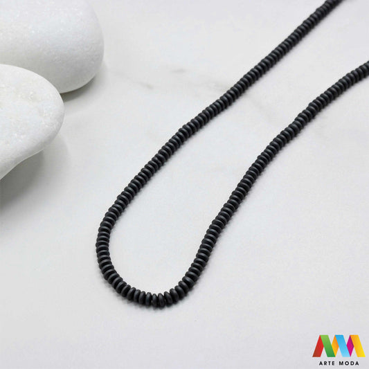 hematit krvavi kamen poludragi mineral metalni sjaj kvarc zrcalo kristal prirodni metalik meditacija zaštita repromaterijal Hematit (ili krvavi kamen) je prirodni mineral smeđe sive ili crne boje karakteriziran prisustvom hladnog metalnog sjaja Vjeruje se da pomaže u jačanju volje samopouzdanja i povezanosti s majkom zemljom Nakit izrađen od njega fascinira svojim tajanstvenim zrcalnim sjajem