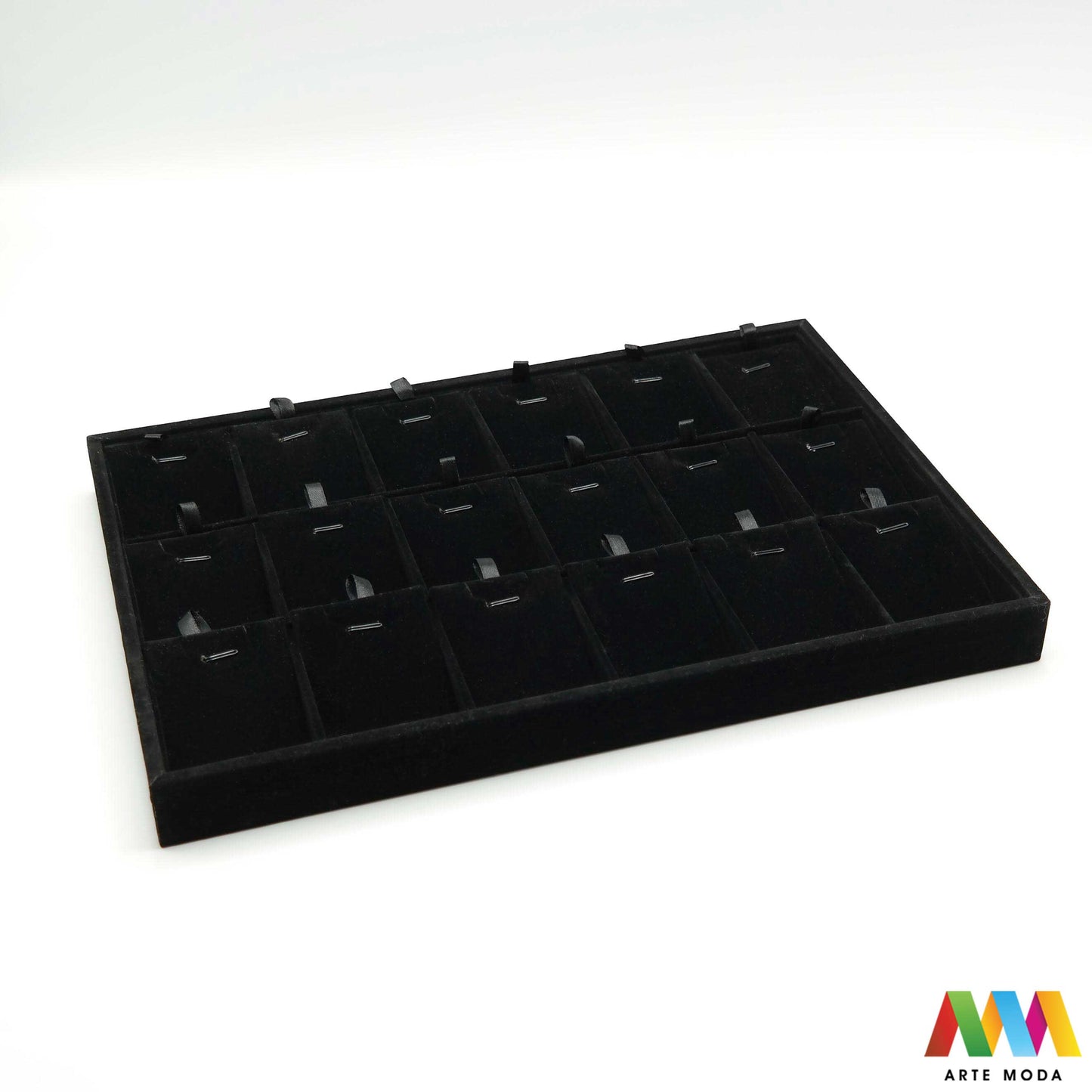 stalci za ogrlice vratovi vrat drveni skaj pamučna špaga plišani organizator držač izlaganje nakita oprema butik prezentacija elegantni luksuzni izložbeni ogrlice na najljepši i najorganiziraniji način uz našu ekskluzivnu kolekciju drvenih stalaka presvučen plišom elegantnim skajem prirodnom pamučnom špagom nudeći savršenu pozadinu koja ističe sjaj svake ogrlice i štiti je od ogrebotina idealnu teksturu i stil za izlaganje u vašem butiku izlogu ili unutar vlastite kolekcije nakita arte moda repromaterijal