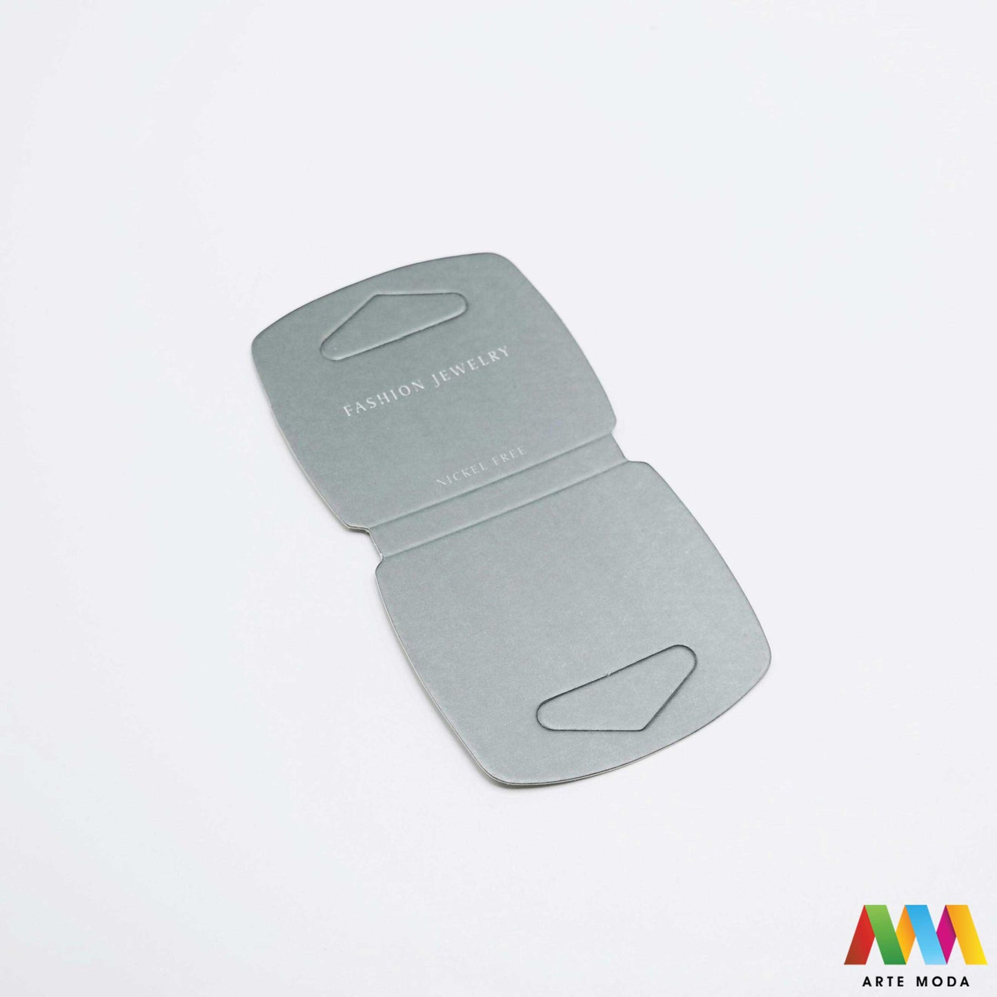 kartoni za izlaganje nakita ambalaža nakit pakiranje DIY ručni rad ogrlice naušnice prstenje nanožnice nanogice karton kartončić papir Idealna ambalaža za zaštitu i prezentaciju vašeg ručno rađenog nakita Nudimo širok izbor ambalaže za nakit koja će vašim kreacijama dati profesionalni izgled Naši kartoni za nakit su izrađeni od kvalitetnih materijala i dizajnirani kako bi zaštitili vaš nakit od oštećenja