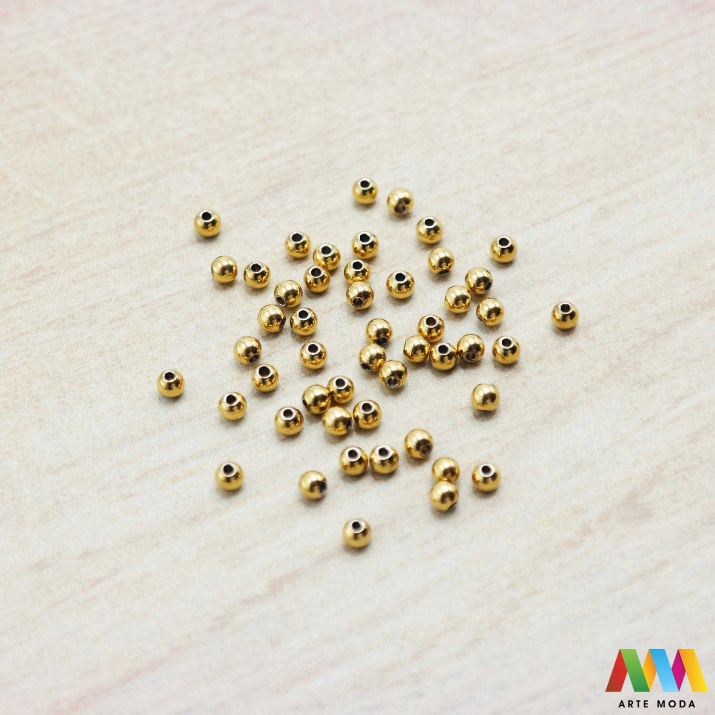 kuglice kuglica narukvica narukvice ogrlica ogrlice čelik repromaterijal čelična čelične nehrđajući Kuglice izrađene od nehrđajućeg čelika koje služe za izradu nakita poput narukvica ili ogrlica najčešće se koriste za nizanje na sajlu gumu flaks i ostale materijale