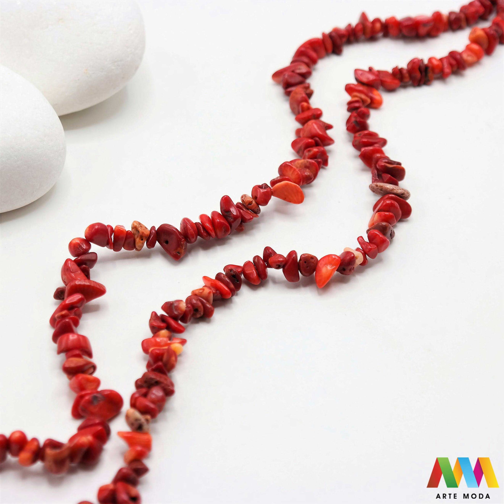 poludragi kamen čips kamenčići nakit diy ručni rad prirodni mineral kristal Koralj Mali komadići prirodnog kamena različitih boja i tekstura idealni za izradu nakita dekoracija i umjetničkih projekata U našoj ponudi pronaći ćete široki izbor čipsa od popularnih poludragih kamenja poput ahata tirkiza ametista i mnogih drugih