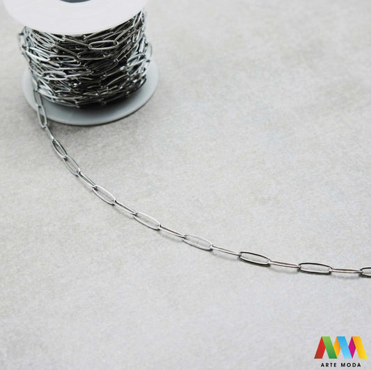 lanac lanci čelik repromaterijal čelični ogrlice narukvice nehrđajući na metre metar kolutu boji nakit inox metru izrada nakita DIY obojeni hipoalergeni tanki bogatstvo boja i modela za vaše kreativne projekte! lanaca na kolutu fleksibilnost s lancima od visokokvalitetnog nehrđajućeg čelika klasičnih srebrnih tonova elegantne zlatne moderne rose gold ili živih boja modelima od tankih i delikatnih do robusnih i upečatljivihž potrebno da izradite unikatne ogrlice i narukvice arte moda repromaterijal