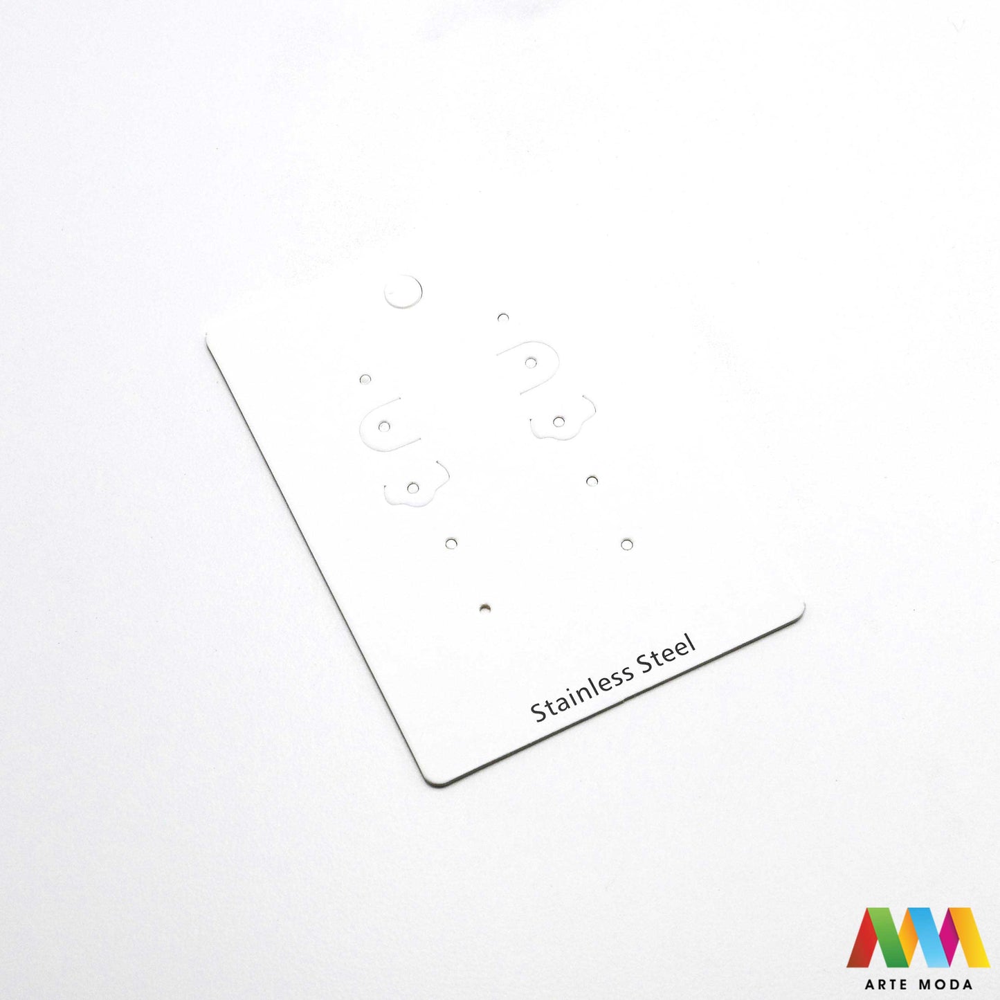 kartoni za izlaganje nakita ambalaža nakit pakiranje DIY ručni rad ogrlice naušnice prstenje nanožnice nanogice karton kartončić papir Idealna ambalaža za zaštitu i prezentaciju vašeg ručno rađenog nakita Nudimo širok izbor ambalaže za nakit koja će vašim kreacijama dati profesionalni izgled Naši kartoni za nakit su izrađeni od kvalitetnih materijala i dizajnirani kako bi zaštitili vaš nakit od oštećenja