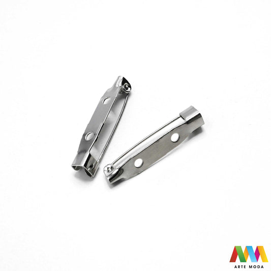 iglice za broš broševi nakit pribor izrada broševa DIY elementi metalne iglice sigurnosne baza šivanje ručni rad modni dodaci Otkrij našu široku paletu iglica za broševe i daj oduška svojoj kreativnosti! Bez obzira na to želiš li izraditi elegantni broš za posebnu prigodu ili zabavan broš za svaki dan kod nas ćeš pronaći savršenu iglicu Nudimo iglice različitih veličina materijala i završnica kako bi tvoji broševi bili zaista jedinstveni