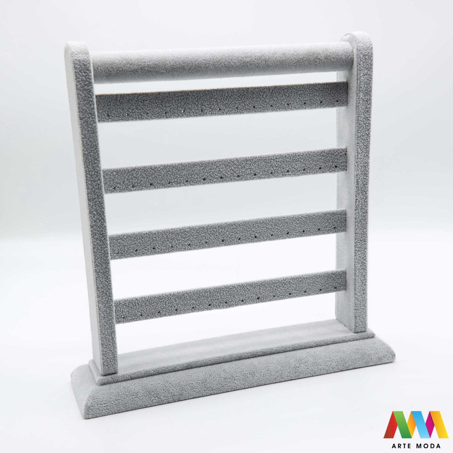 stalci za naušnice naušnica drveni metalni plišani organizator držač izlaganje nakita oprema butik prezentacija elegantni luksuzni vitrine Istaknite ljepotu svake naušnice uz elegantnih i funkcionalnih stalaka klasičnih drvenih stalaka presvučenih mekanim plišom luksuznu pozadinu i štite nakit te modernih metalnih stalaka čistih linija za minimalistički ili industrijski izgled za trgovine izložbe ili organizaciju kod kuće naši stalci osiguravaju da vaše naušnice budu u centru pažnje arte moda repromaterijal