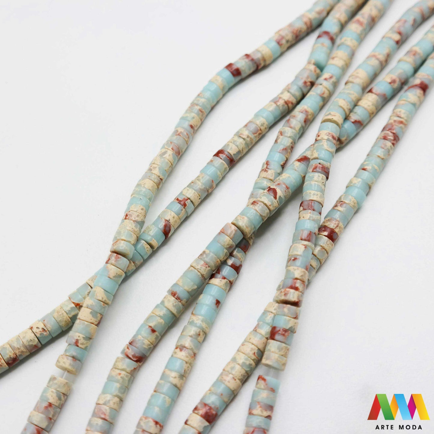 jaspis neproziran silicij jaspilit poludrago kamenje repromaterijal poludragi kamen mineral kvarc kalcedon dragi Jaspis je neprozirna nečista varijanta silicija obično crvene žute smeđe ili zelene boje rijetko plave Jaspis ima glatku površinu može se polirati i većinom se koristi kao dragi kamen za ukrašavanje te za predmete poput vaza i pečata