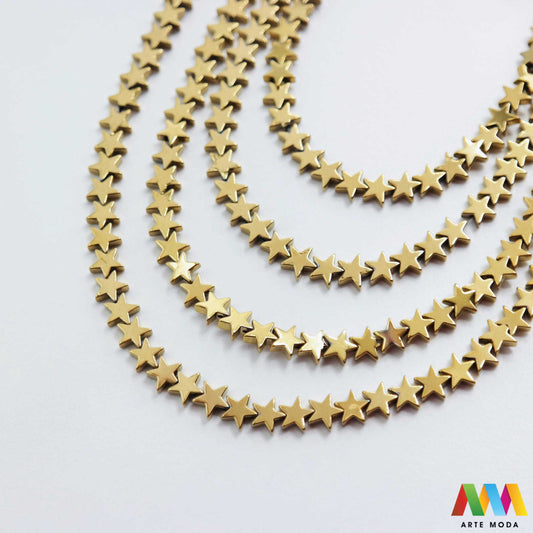 hematit krvavi kamen poludragi mineral metalni sjaj kvarc zrcalo kristal prirodni metalik meditacija zaštita repromaterijal Hematit (ili krvavi kamen) je prirodni mineral smeđe sive ili crne boje karakteriziran prisustvom hladnog metalnog sjaja Vjeruje se da pomaže u jačanju volje samopouzdanja i povezanosti s majkom zemljom Nakit izrađen od njega fascinira svojim tajanstvenim zrcalnim sjajem