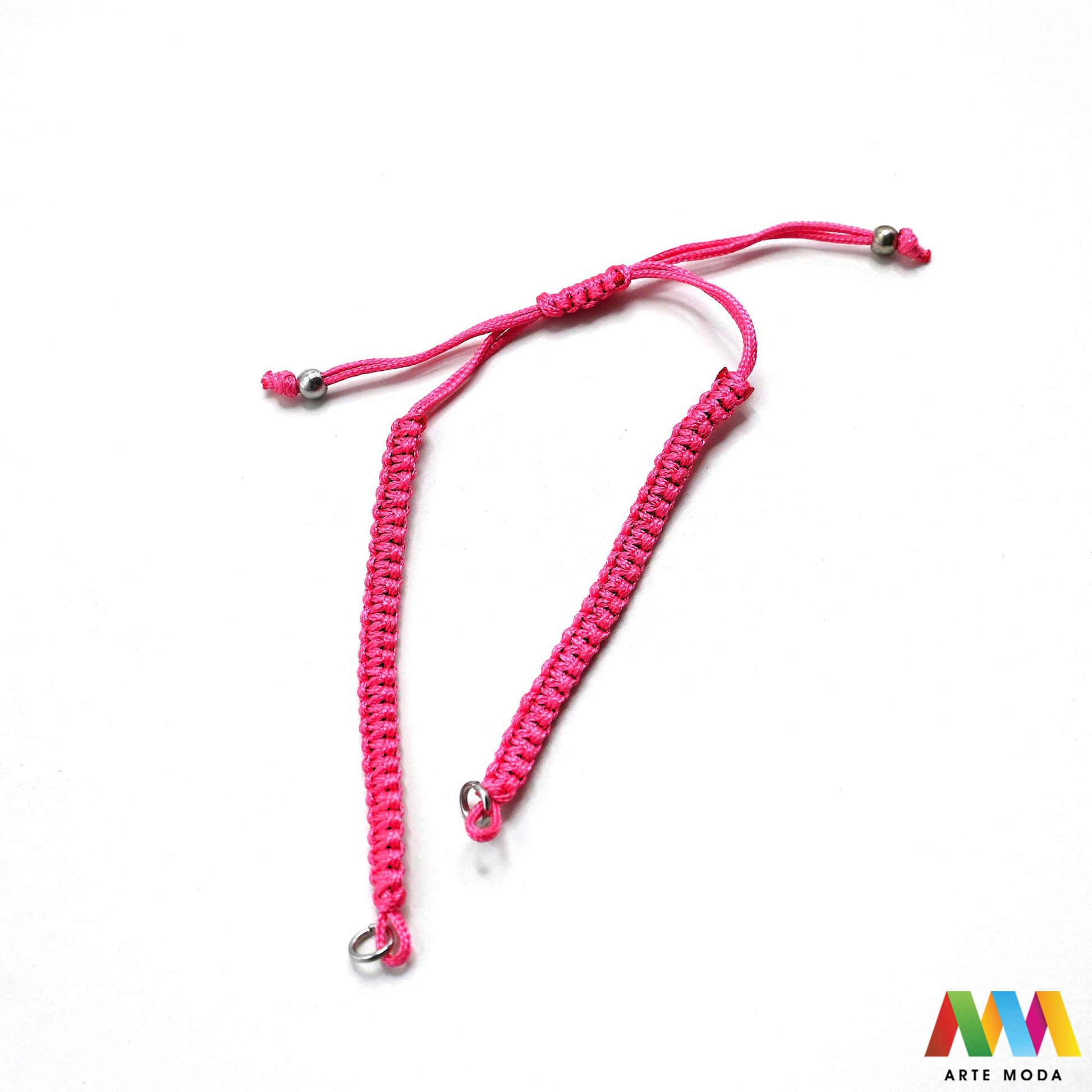 pletene baze za narukvice izrada narukvica DIY nakit podesive konop baze materijal uradi sam ručno rađene makrame podesive plastična kuglica metalna alkica Iskoristite svoju kreativnost uz pletene baze za narukvice izradu nakita baza izrađena je od izdržljivog sintetičkog pletenog konopca metalnim alkicama i podesivim plastičnim kuglicama za savršeno pristajanje Dodajte omiljene perle privjeske ili čvoriće i izradite unikatne i personalizirane narukvice za sebe ili kao poklon arte moda repromaterijal