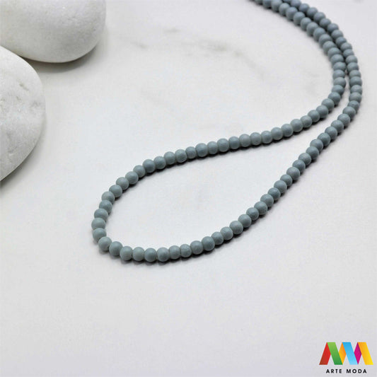 stakleni niz staklo perle zrna zrno staklena perla okrugle okrugla Staklene okrugle perle koje služe za nizanje i izradu nakita poput narukvica i ogrlica te torbica i ostalih modnih dodataka