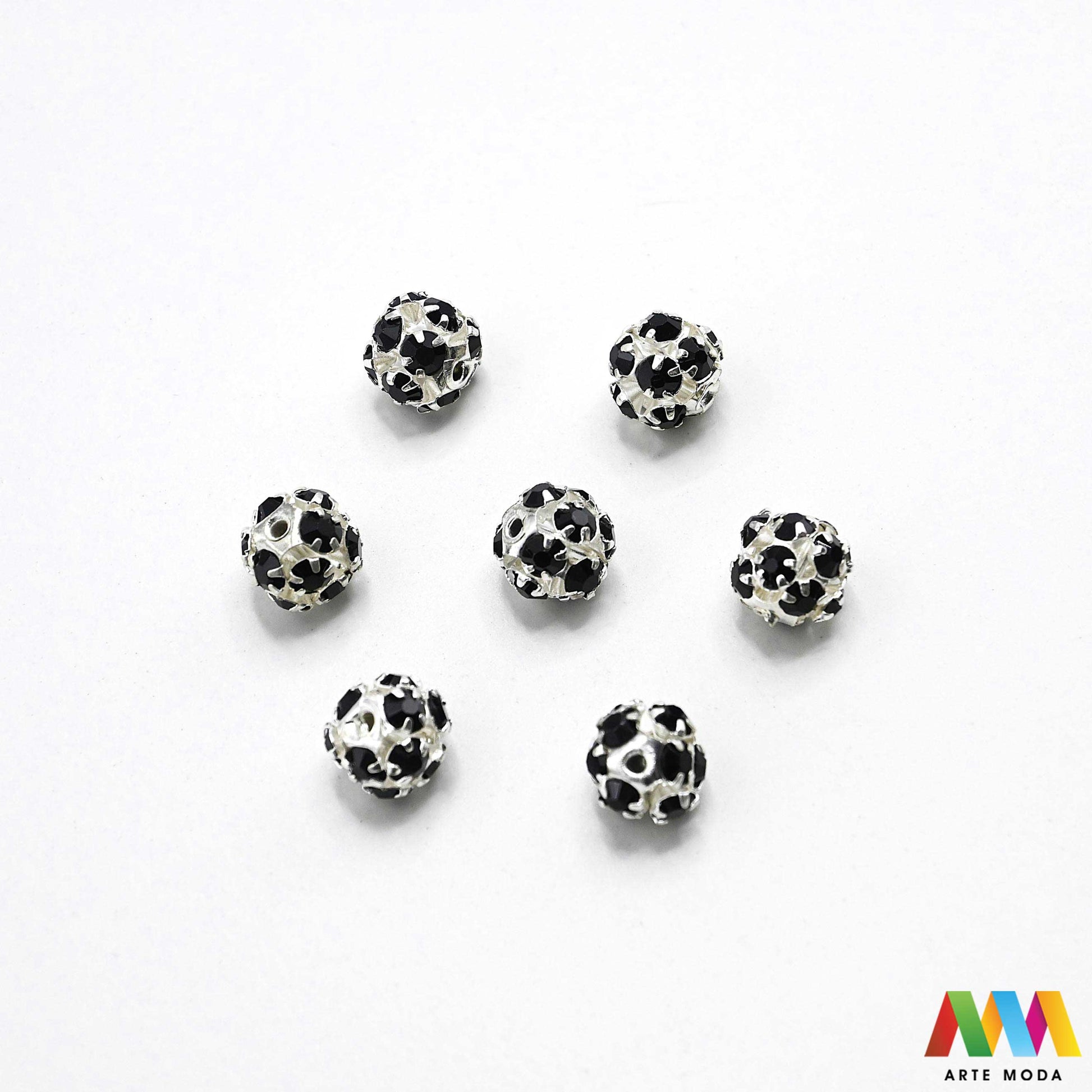 shamballa disco kugle kristalne perle sjajne kuglice cirkoni glamur nakit izrada narukvica DIY svjetlucavo šarene pave s kristalima za svjetlucave narukvice materijal ogrlice Dodajte dozu glamura svojim kreacijama su prekrivene stotinama sitnih kristala koji pružaju efekt Ove svjetlucave perle su idealne za izradu popularnih elegantnih naušnica i upečatljivih ogrlica Dostupne u širokoj paleti boja naše kristalne kuglice osigurat će da vaš uradi sam nakit bude u centru pažnje arte moda repromaterijal