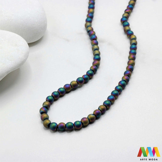 hematit krvavi kamen poludragi mineral metalni sjaj kvarc zrcalo kristal prirodni metalik meditacija zaštita repromaterijal Hematit (ili krvavi kamen) je prirodni mineral smeđe sive ili crne boje karakteriziran prisustvom hladnog metalnog sjaja Vjeruje se da pomaže u jačanju volje samopouzdanja i povezanosti s majkom zemljom Nakit izrađen od njega fascinira svojim tajanstvenim zrcalnim sjajem