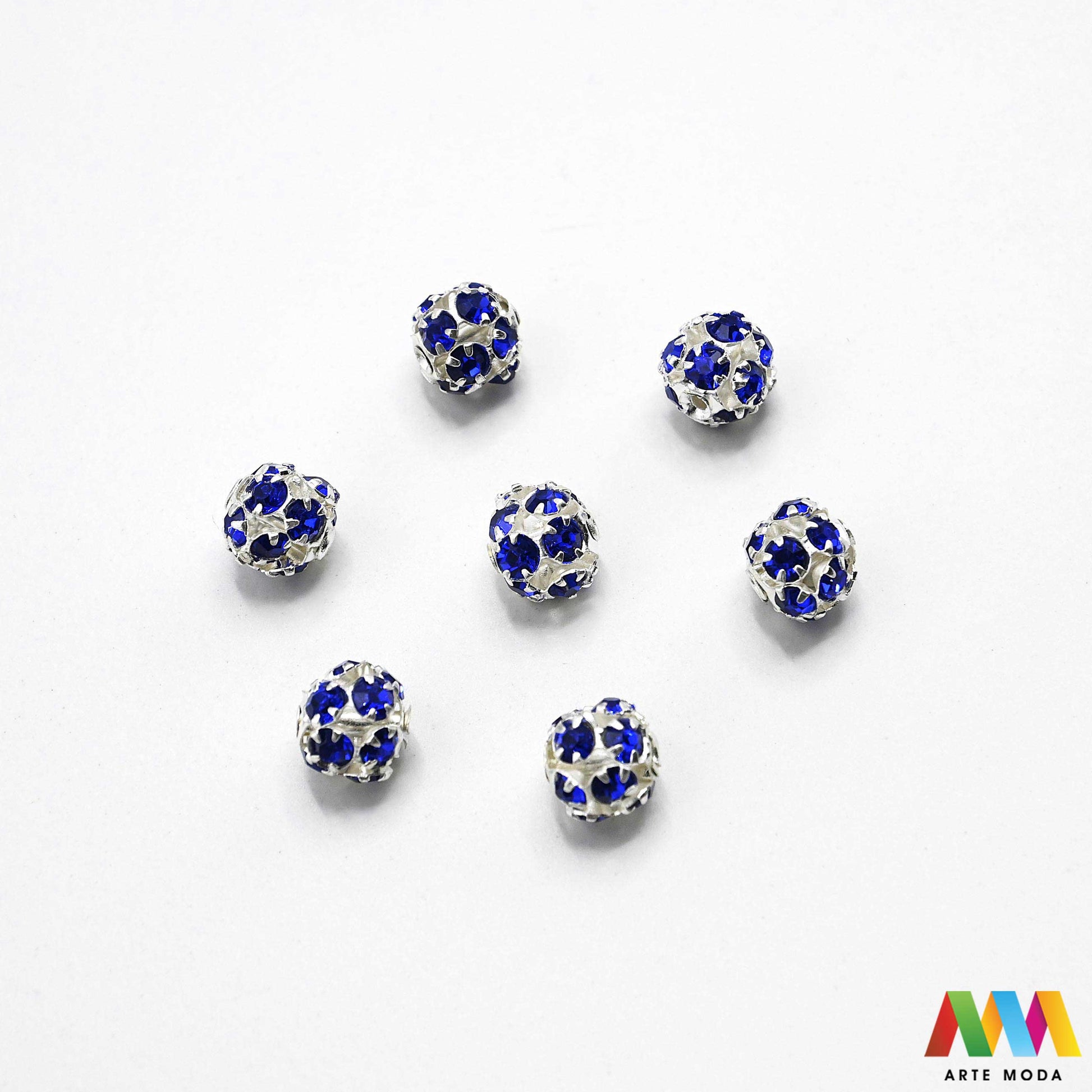 shamballa disco kugle kristalne perle sjajne kuglice cirkoni glamur nakit izrada narukvica DIY svjetlucavo šarene pave s kristalima za svjetlucave narukvice materijal ogrlice Dodajte dozu glamura svojim kreacijama su prekrivene stotinama sitnih kristala koji pružaju efekt Ove svjetlucave perle su idealne za izradu popularnih elegantnih naušnica i upečatljivih ogrlica Dostupne u širokoj paleti boja naše kristalne kuglice osigurat će da vaš uradi sam nakit bude u centru pažnje arte moda repromaterijal