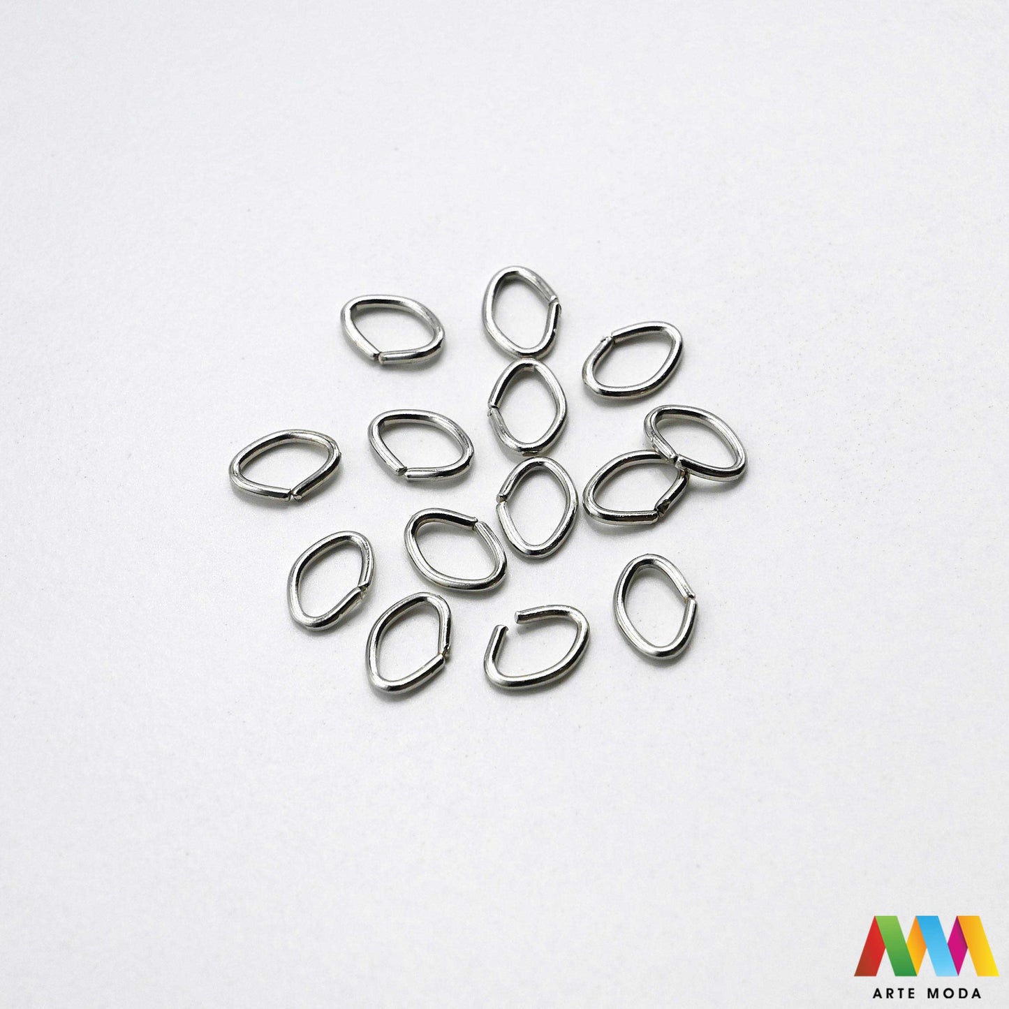 alkice spojnice karike jump rings spojni prstenovi metalni kolutovi DIY pribor repromaterijal srebrne zlatne izrada nakita spajanje perli metalne za nakit otvorene zatvorene izradu materijal prsten elementi narukvice ogrlice Osigurajte čvrstinu nakitu Metalne alkice su neizostavne spojnice spajanje kopči privjesaka lanaca Birajte između prstenova u raznim veličinama bojama bronca složenost vašeg uradi sam projekta kvalitetne alkice pružit profesionalan siguran završetak kreaciji arte moda repromaterijal