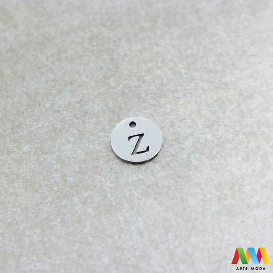 Z slovo slova privjesak s jednom rupom privjesak od čelika privjesak čelik repromaterijal čelični ogrlice ogrlica narukvica narukvice nanožnica nehrđajući Slova izrađena od nehrđajućeg čelika 316L koja služe za izradu nakita poput narukvica ili ogrlica najčešće se koriste za nizanje na sajlu gumu flaks i ostale materijale