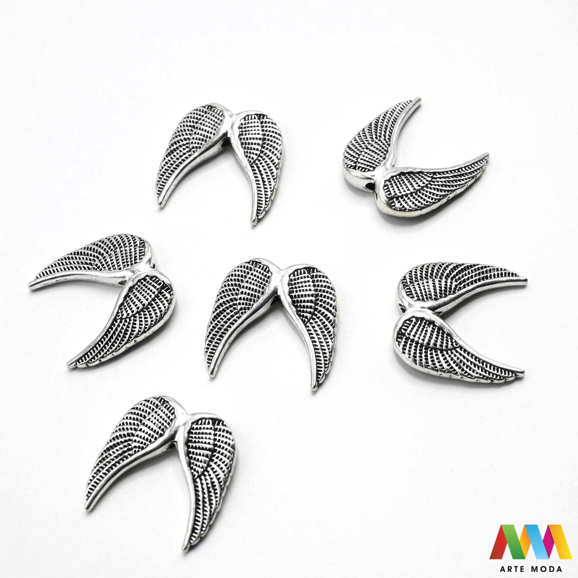 metalni sakralni privjesci krunice jednom rupom vjerski izrada krunica sakralni nakit molitvene narukvice kršćanski medaljice DIY religiozni uradi sam sakralno Križ Gospa Anđeo svetački krštenje prva pričest krizma ogrlica sakralne predmete metalnim privjescima nizanje lančić konac žicu izradu krunica molitvenih narukvica vjerskih suvenira brojanica dodatak za privjeske ključeve torbe Izrađeni od metala izraditi jedinstven vjerski predmet kao poklon vjera inspirira vašu kreativnost arte moda repromaterijal