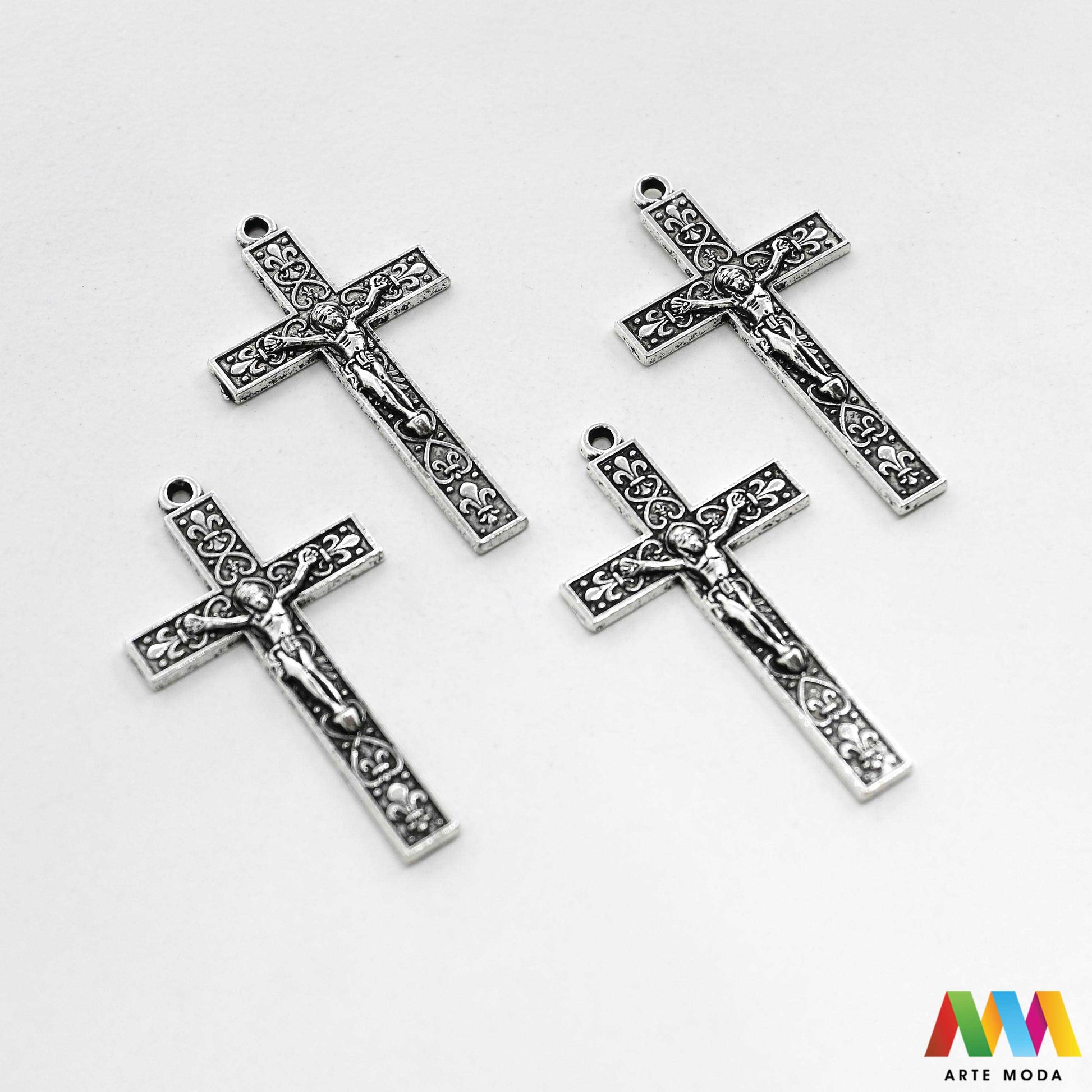 metalni sakralni privjesci krunice jednom rupom vjerski izrada krunica sakralni nakit molitvene narukvice kršćanski medaljice DIY religiozni uradi sam križevi Križ sakralne predmete metalnim privjescima jednu rupu nizanje na lančić konac žicu izradu krunica molitvenih narukvica drugih vjerskih suvenira te brojanica ogrlica dodatak za privjeske za ključeve torbe Izrađeni su od metala jedinstven vjerski predmet poklon Neka vaša vjera inspirira vašu kreativnost arte moda repromaterijal